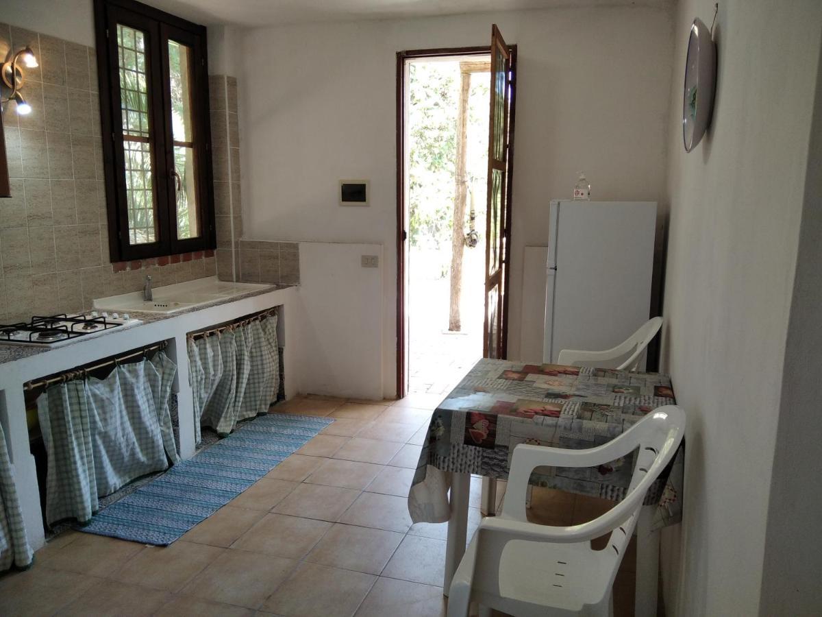 Villa casale guidaloca Castellammare del Golfo Esterno foto